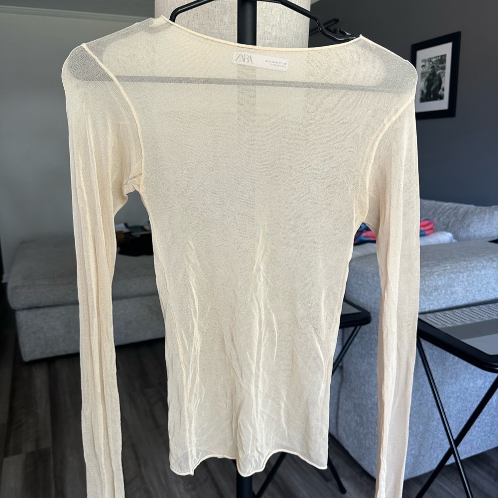 Zara Cream Fitted Long Sleeve Blouse